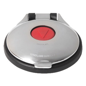 Nožna električna komanda za sidrena vitla s poklopcem od inoxa