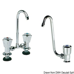 Swivelling spout taps made in chromed brass