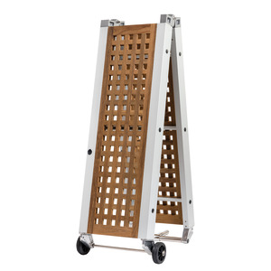 Foldable gangway with grating