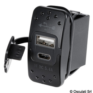 Conector hembra USB-A más USB-C